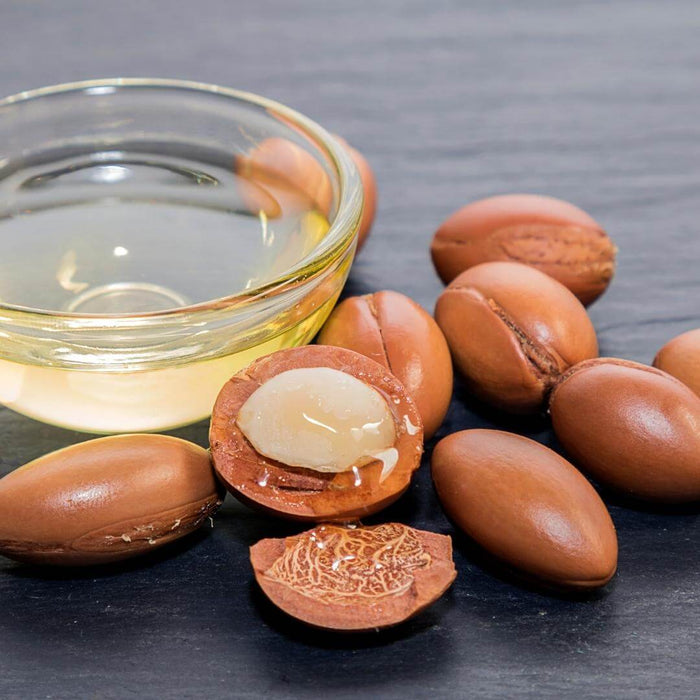 12 Amazing Benefits and Uses of Argan Oil